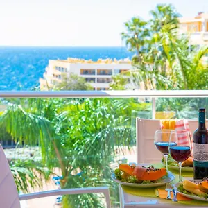 tenerife-golf-del-sur.adeje-hotels.com/